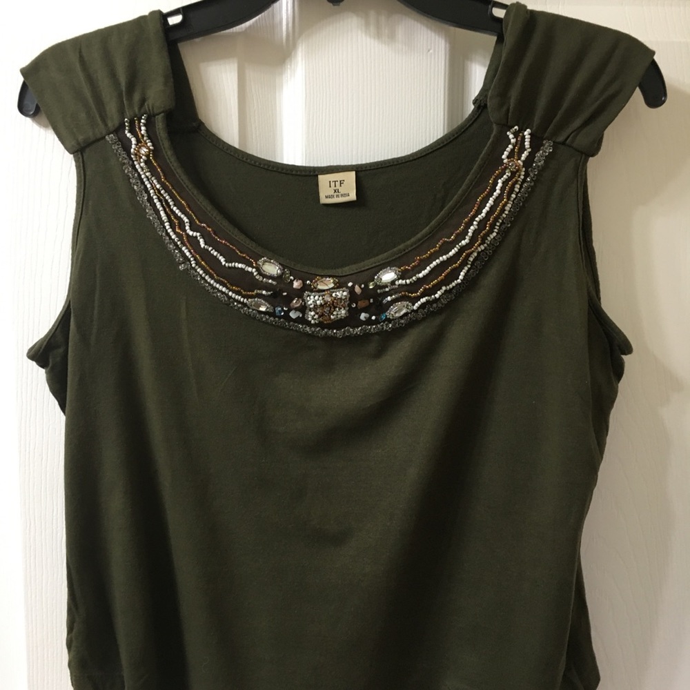 Embellished Cropped Pullover